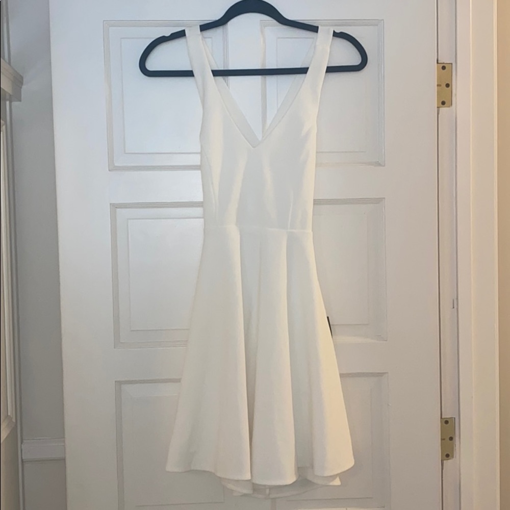 Cross Cross White Formal Dress